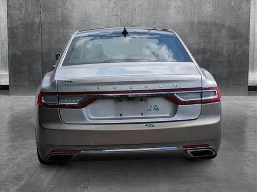 2018 Lincoln Continental Select