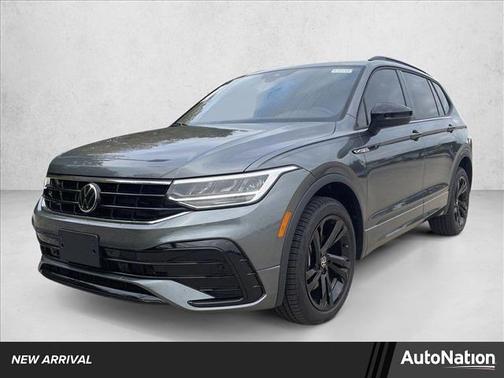 Platinum Gray Metallic 2024 Volkswagen Tiguan 2.0T SE R-Line Black 4MOTION