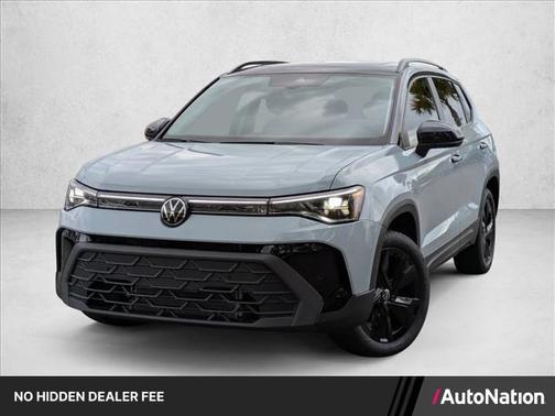 Monument Gray w/Deep Black Roof 2026 Volkswagen Taos SE Black