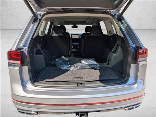 Silver Mist Metallic 2026 Volkswagen Atlas 2.0T SEL Premium R-Line 4MOTION