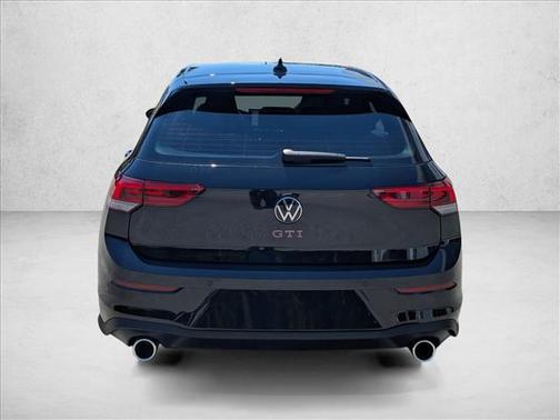 Mythos Black Metallic 2026 Volkswagen Golf GTI 2.0T SE DSG