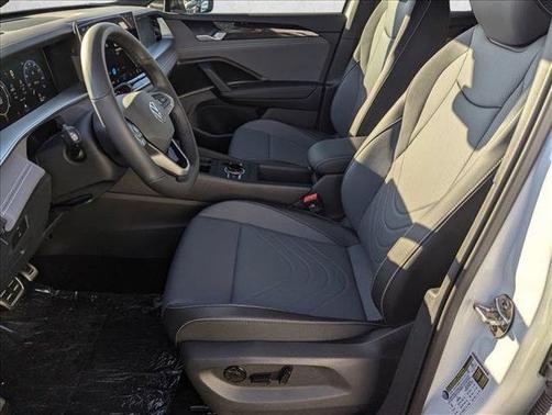 2025 Volkswagen Tiguan 2.0T SE R-Line Black