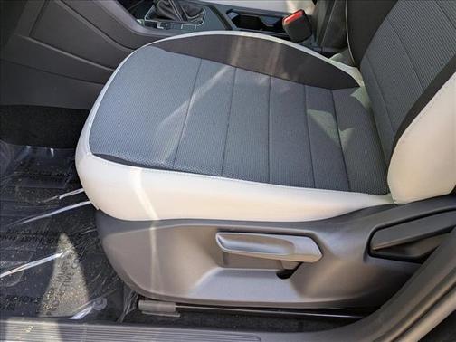 Deep Black Pearl 2026 Volkswagen Taos S