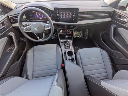Opal White Pearl 2026 Volkswagen Jetta 1.4T SE