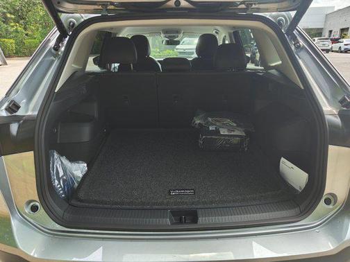 Pyrite Silver Metallic 2026 Volkswagen Tiguan 2.0T SE