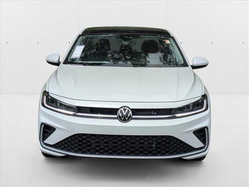 Opal White Pearl 2025 Volkswagen Jetta 1.5T SE
