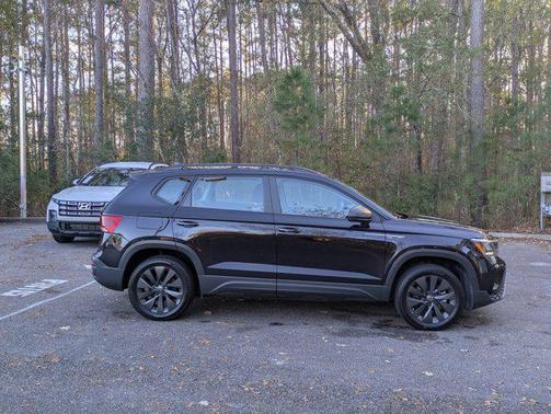 2022 Volkswagen Taos 1.5T S