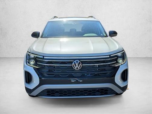 opal white pearl 2026 Volkswagen Atlas Peak Edition