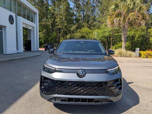 platinum gray metallic 2026 Volkswagen Tiguan 2.0T SE R-Line Black 4MOTION