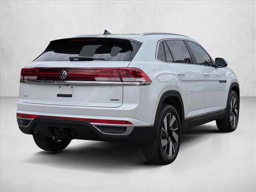 opal white pearl 2026 Volkswagen Atlas Cross Sport 2.0T SEL
