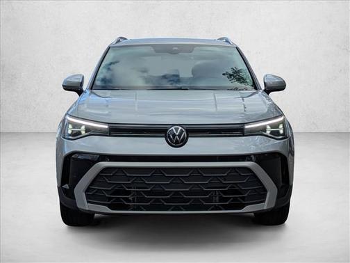 Pyrite Silver Metallic 2026 Volkswagen Taos SE