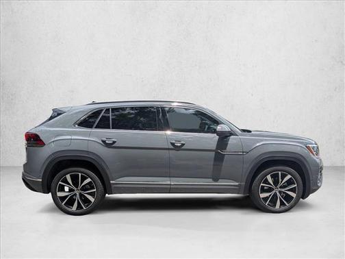 pure gray 2026 Volkswagen Atlas Cross Sport 2.0T SEL Premium