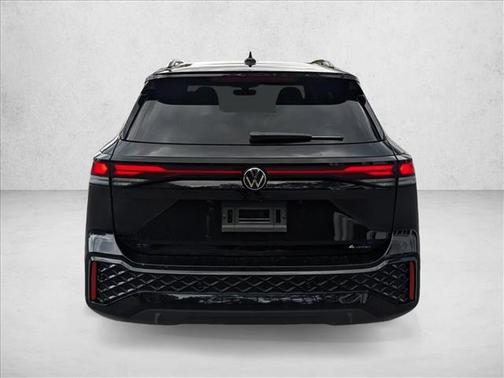 deep black pearl 2026 Volkswagen Tiguan 2.0T SE R-Line Black 4MOTION