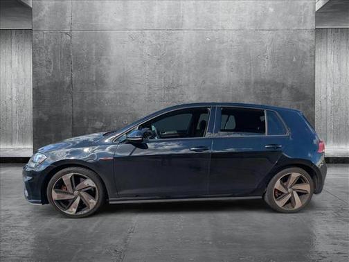 2021 Volkswagen Golf GTI 2.0T SE DSG