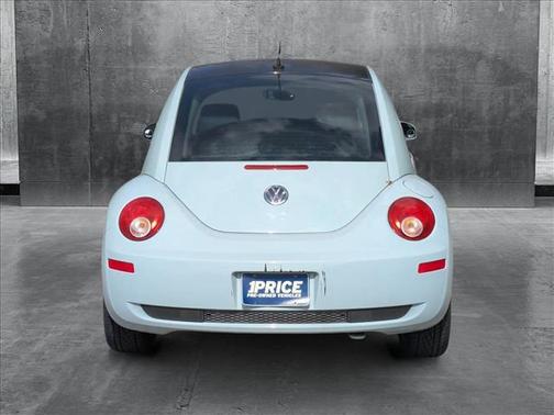 2010 Volkswagen New Beetle 2.5L