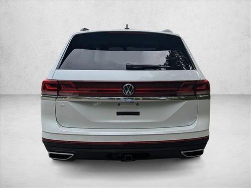 opal white pearl 2026 Volkswagen Atlas 2.0T SE w/Technology