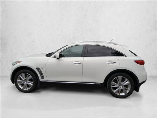 2015 INFINITI QX70 Base