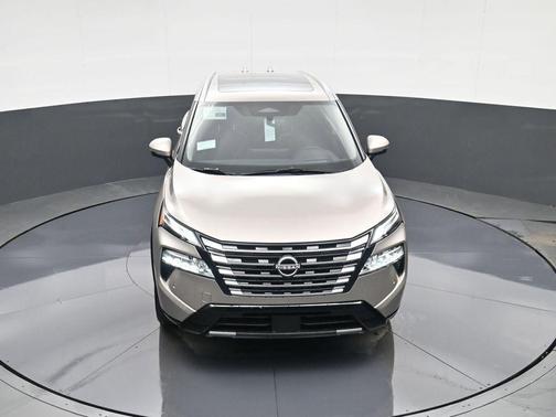 Champagne Silver Metallic 2026 Nissan Rogue Platinum