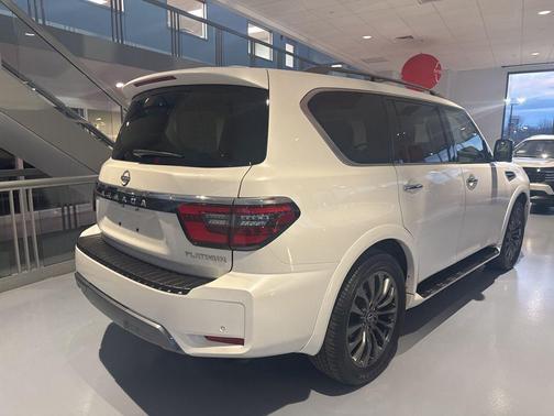 2024 Nissan Armada Platinum 4WD