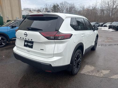 2026 Nissan Rogue Dark Armor