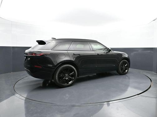 Santorini Black Metallic 2022 Land Rover Range Rover Velar P250 S R-Dynamic