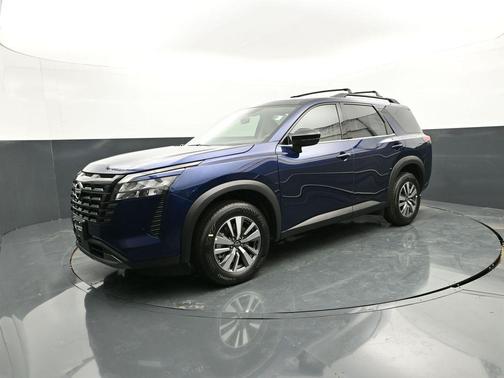 Deep Ocean Blue Pearl 2026 Nissan Pathfinder SL