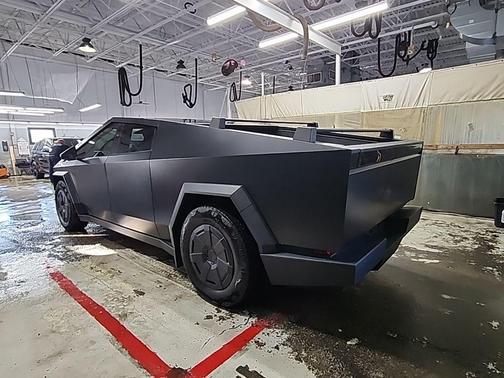 2024 Tesla Cybertruck All-Wheel Drive