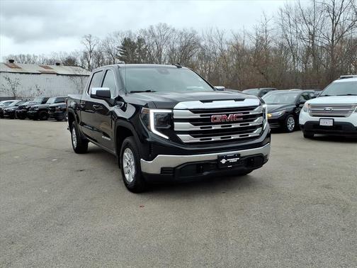 2023 GMC Sierra 1500 SLE