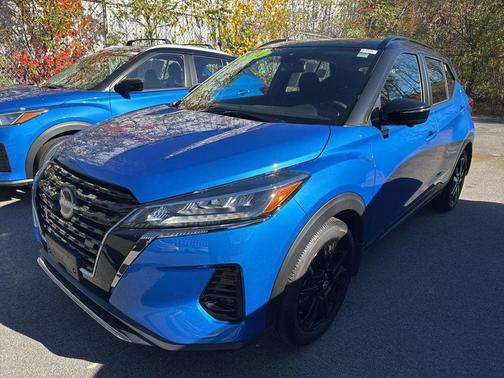 2024 Nissan Kicks SR