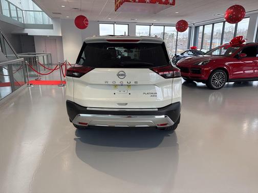 2022 Nissan Rogue Platinum