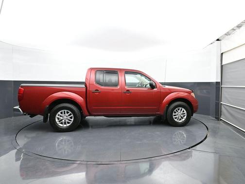 Cayenne Red 2017 Nissan Frontier SV