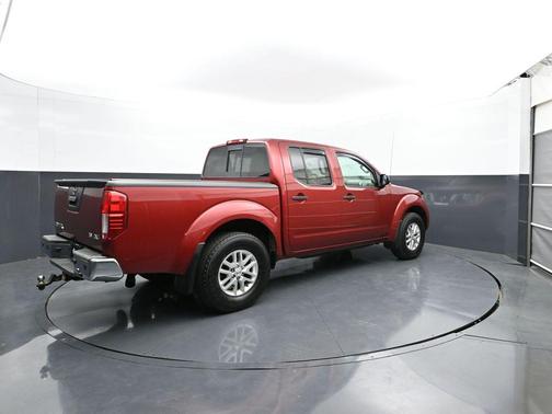 Cayenne Red 2017 Nissan Frontier SV