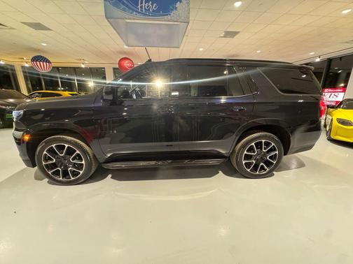 2023 Chevrolet Tahoe 4WD RST