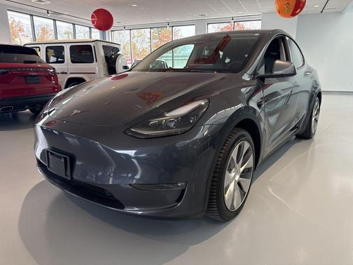 2021 Tesla Model Y Long Range Dual Motor All-Wheel Drive