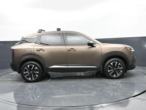 Canyon Bronze Metallic 2026 Nissan Kicks SV