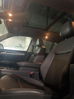 2019 Volkswagen Atlas 3.6L SE w/Technology