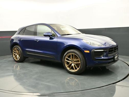 2025 Porsche Macan T