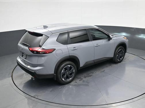 Boulder Gray Pearl 2026 Nissan Rogue Dark Armor