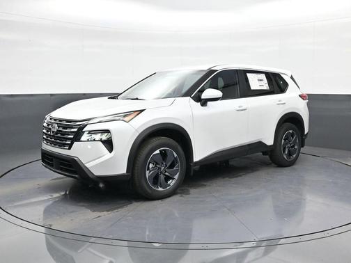 Everest White Pearl Tricoat 2026 Nissan Rogue SV