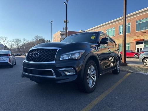 2017 INFINITI QX80 Base