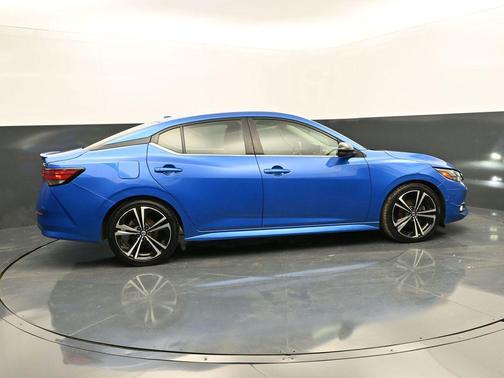 Electric Blue Metallic 2021 Nissan Sentra SR