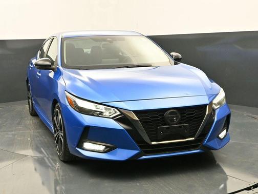 Electric Blue Metallic 2021 Nissan Sentra SR