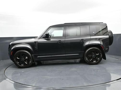 Santorini Black Metallic 2023 Land Rover Defender 110 X-Dynamic SE