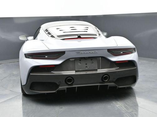 2023 Maserati MC20 Base