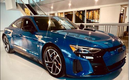 2023 Audi RS e-tron GT quattro