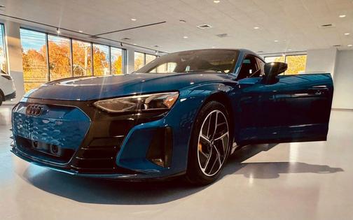 2023 Audi RS e-tron GT quattro