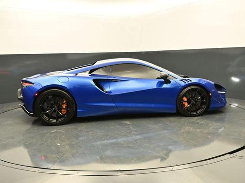 2023 McLaren Artura Vision