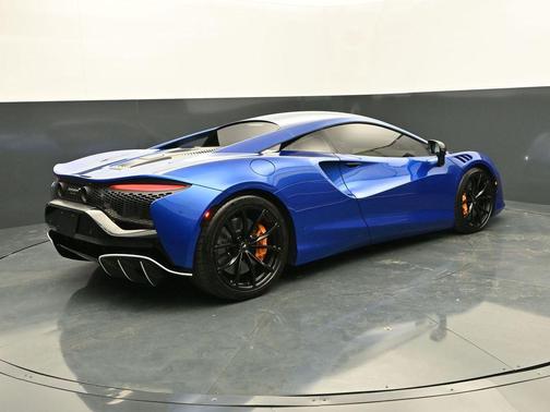2023 McLaren Artura Vision