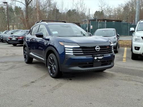 2026 Nissan Kicks SR