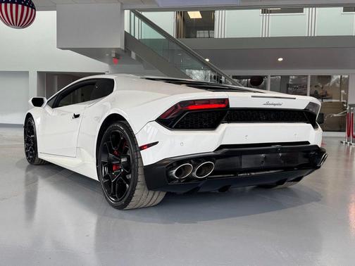 2016 Lamborghini Huracan LP580-2